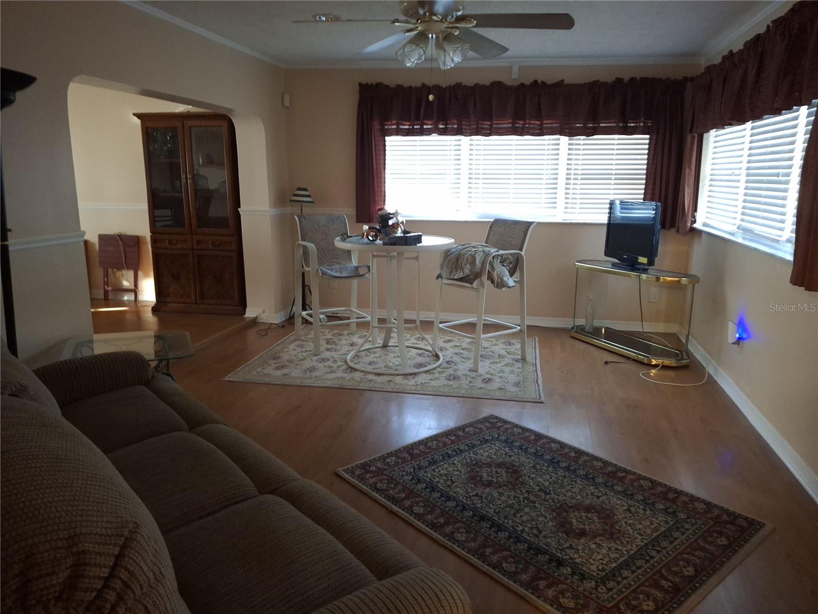 Image 4 of 25 For 9305 120th Lane