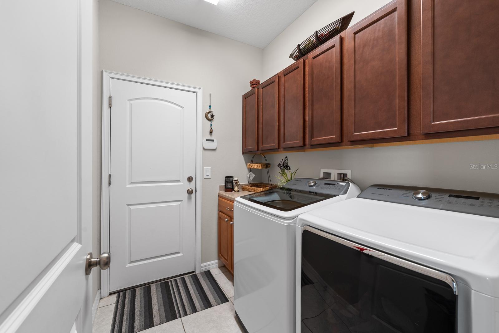 Image 20 of 41 For 13577 Moosehead Circle