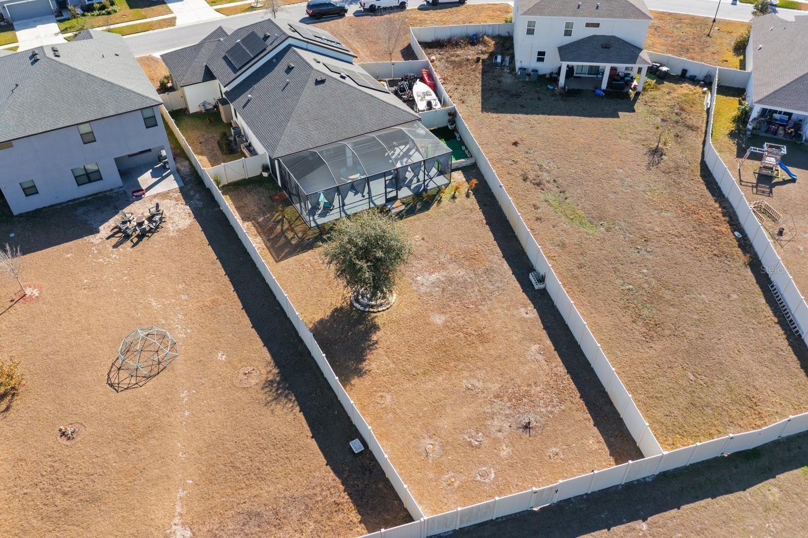 Image 28 of 41 For 13577 Moosehead Circle