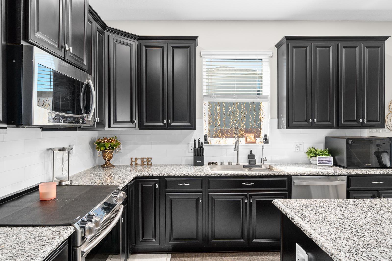 Image 5 of 41 For 13577 Moosehead Circle