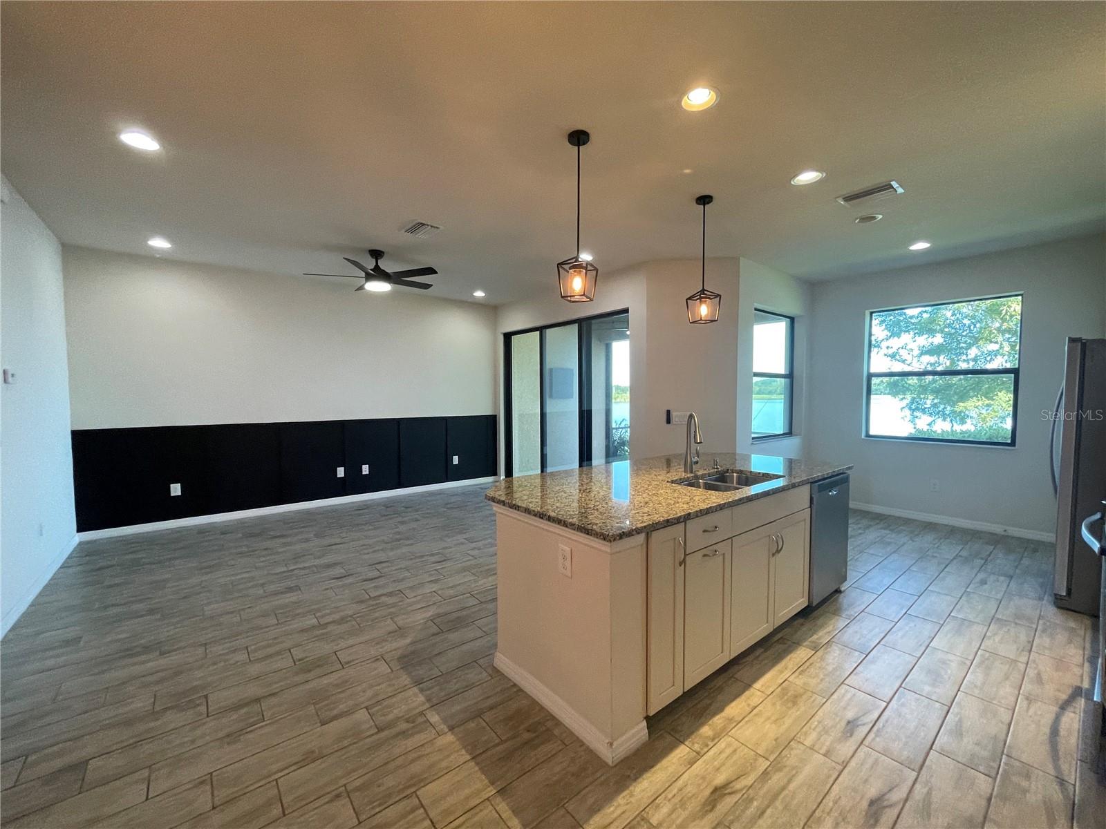 Image 11 of 47 For 4671 Wandering Way