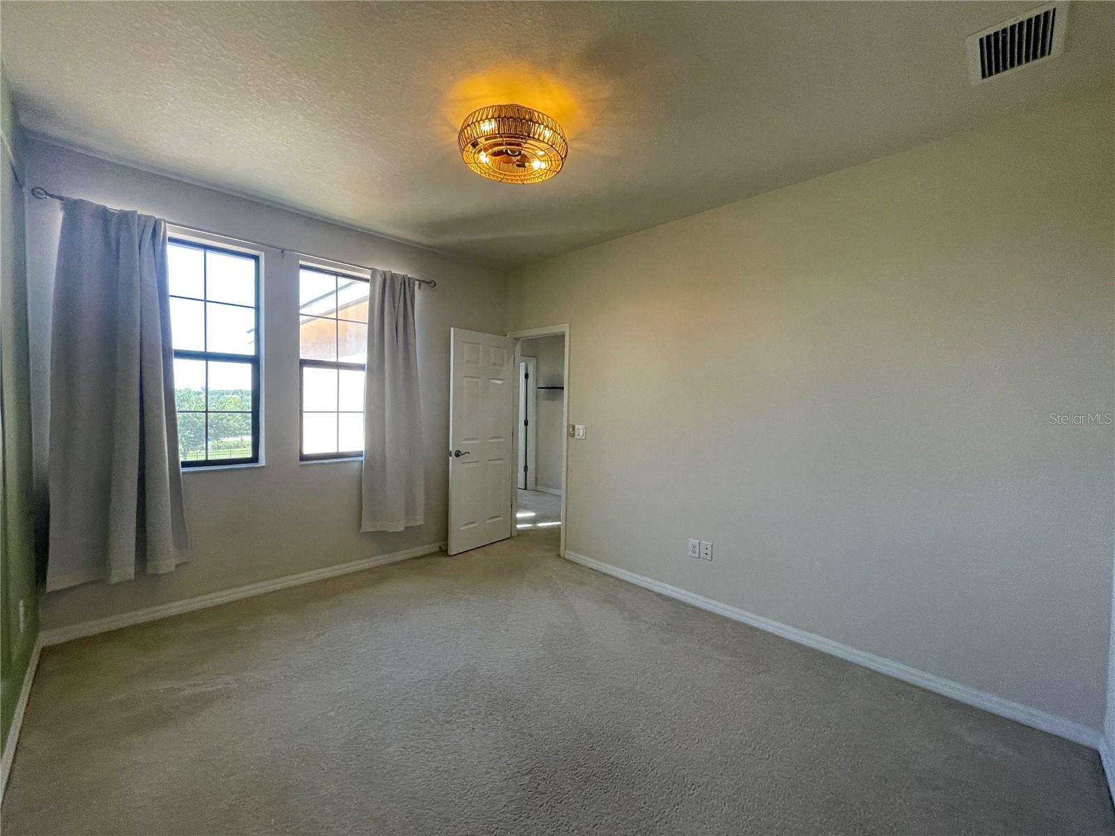 Image 19 of 47 For 4671 Wandering Way