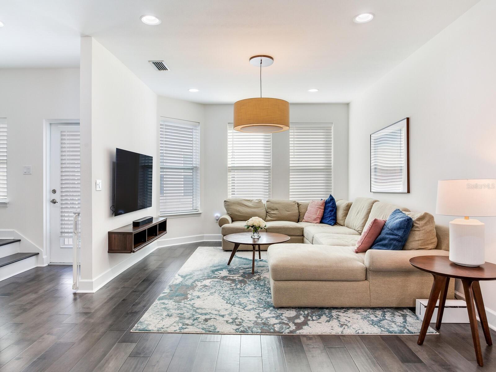 Image 13 of 41 For 1524 Fig Street 4