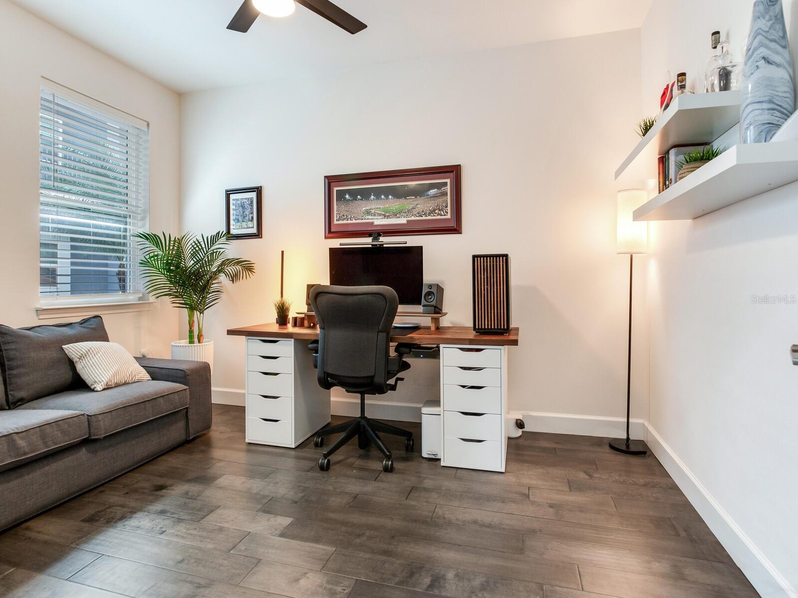 Image 22 of 41 For 1524 Fig Street 4