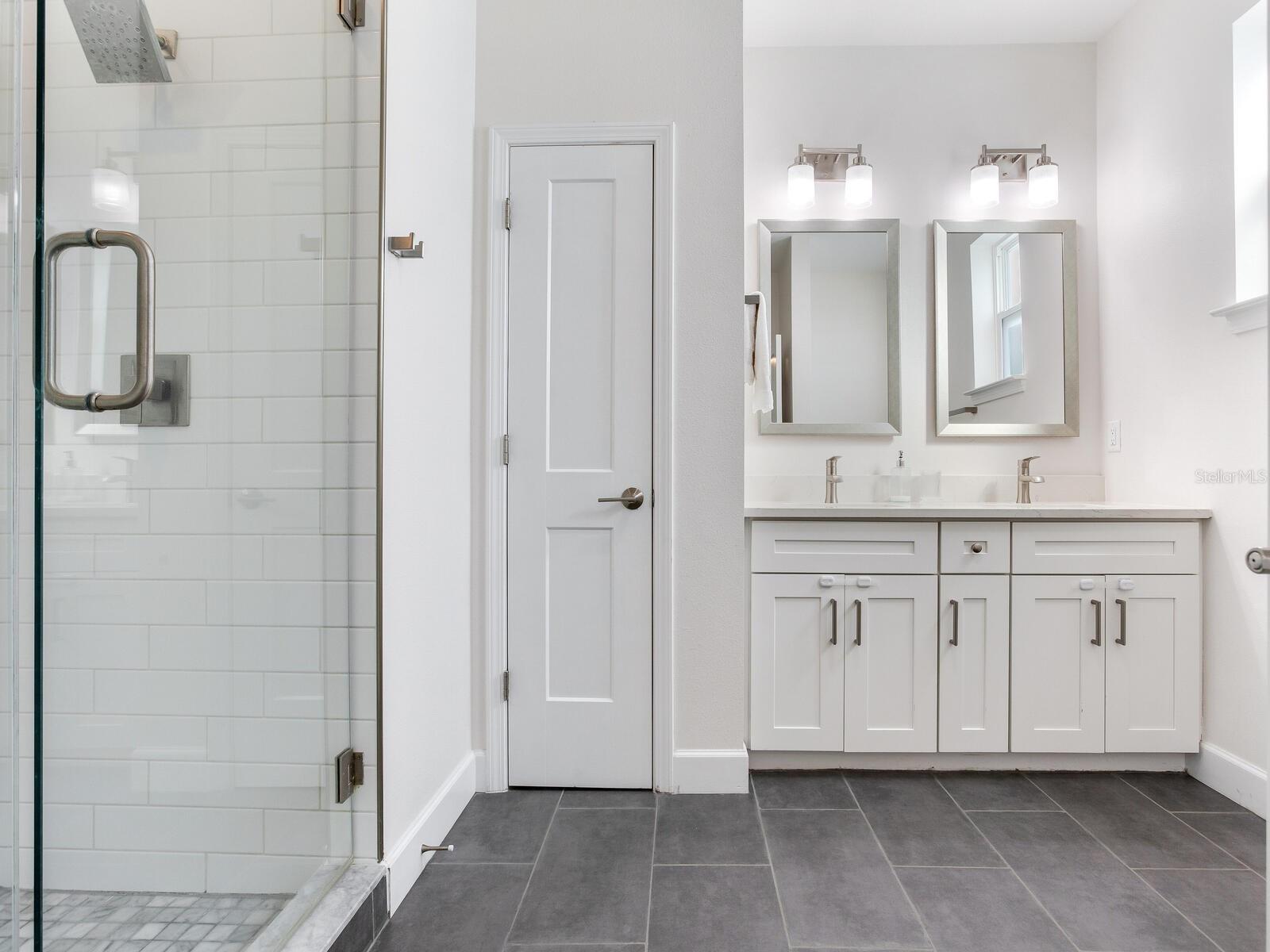 Image 26 of 41 For 1524 Fig Street 4