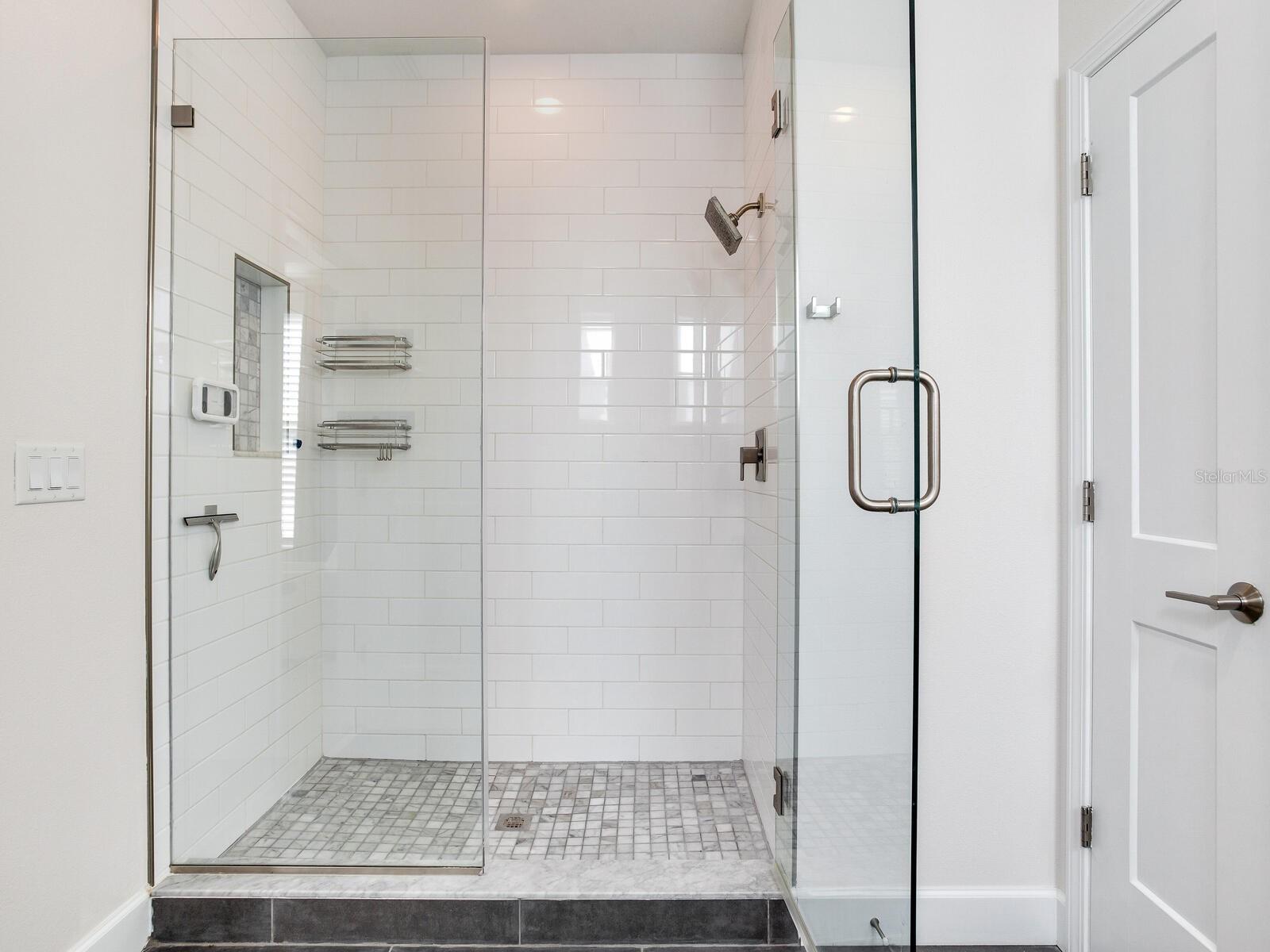 Image 28 of 41 For 1524 Fig Street 4