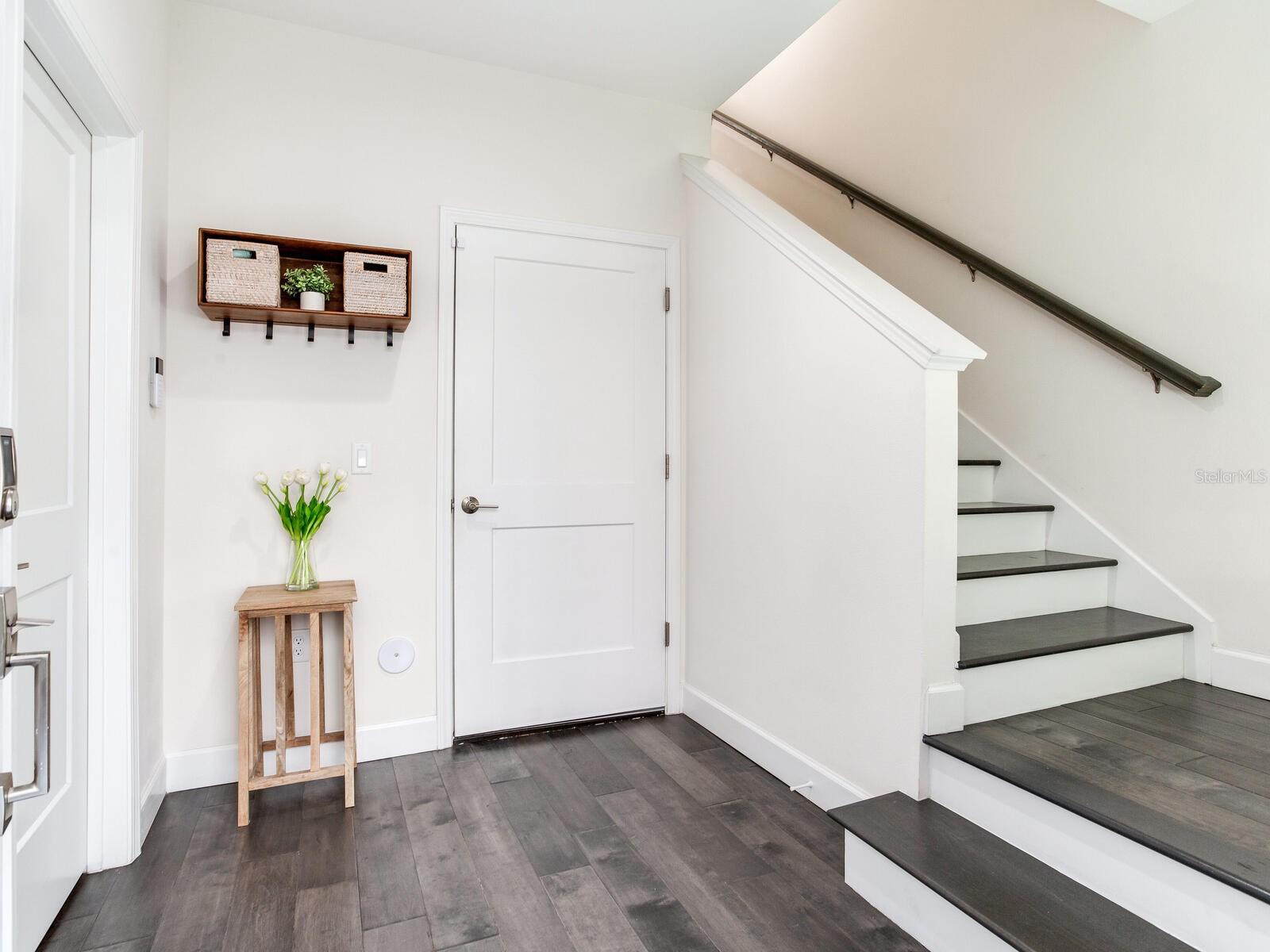 Image 4 of 41 For 1524 Fig Street 4