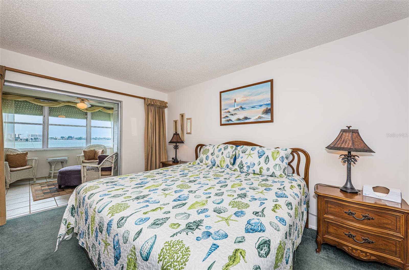 Image 24 of 54 For 4525 Cove Circle 604