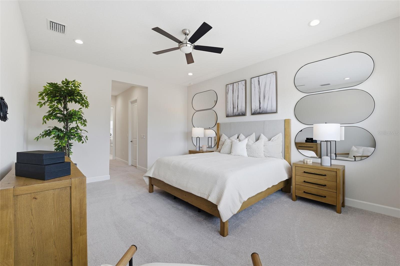 Image 23 of 35 For 32616 Neroli Street