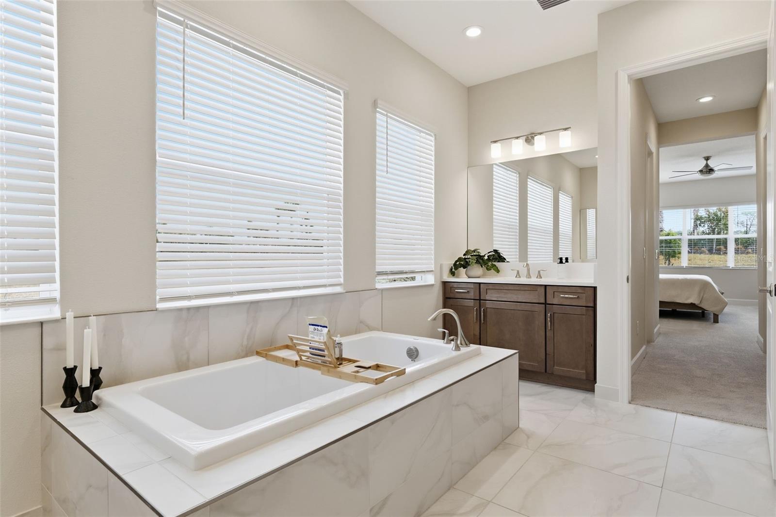 Image 26 of 35 For 32616 Neroli Street