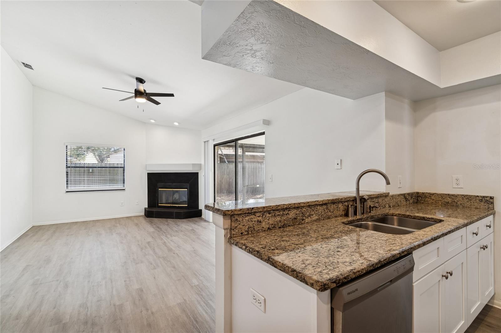 Image 12 of 65 For 11903 Steppingstone Boulevard