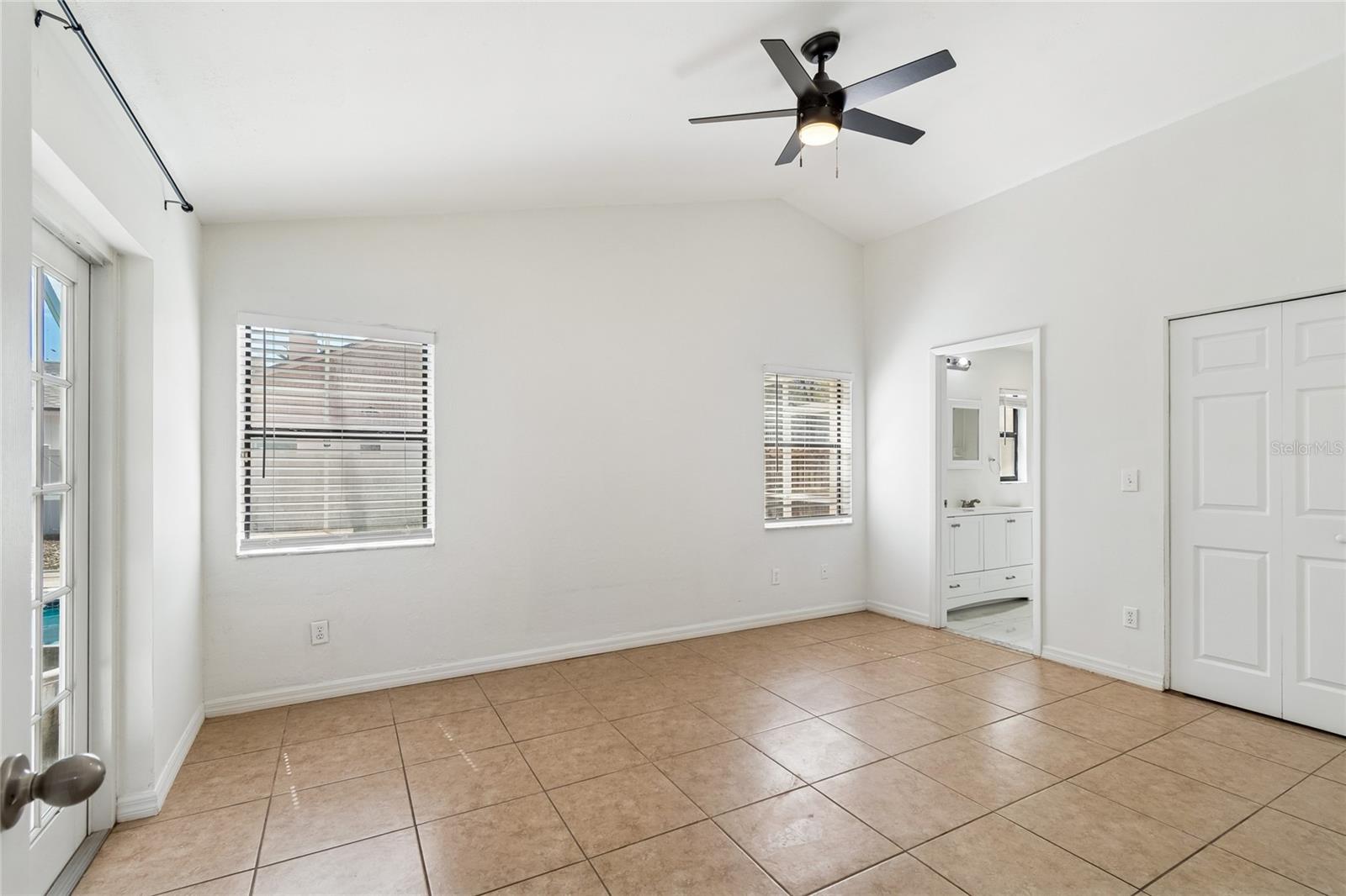 Image 24 of 65 For 11903 Steppingstone Boulevard