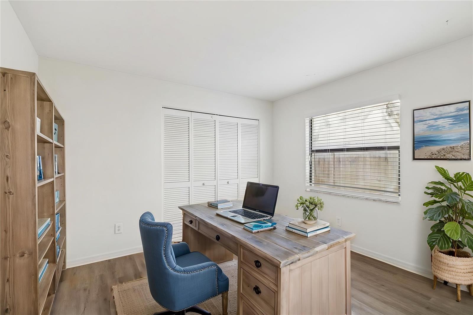 Image 39 of 65 For 11903 Steppingstone Boulevard