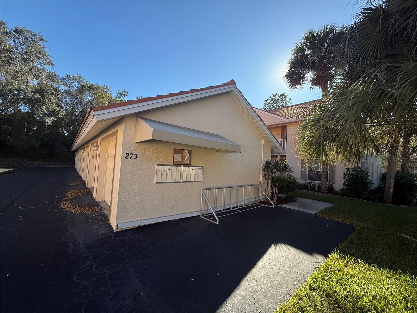 Image 4 of 4 For 273 Robin Hood Circle 9