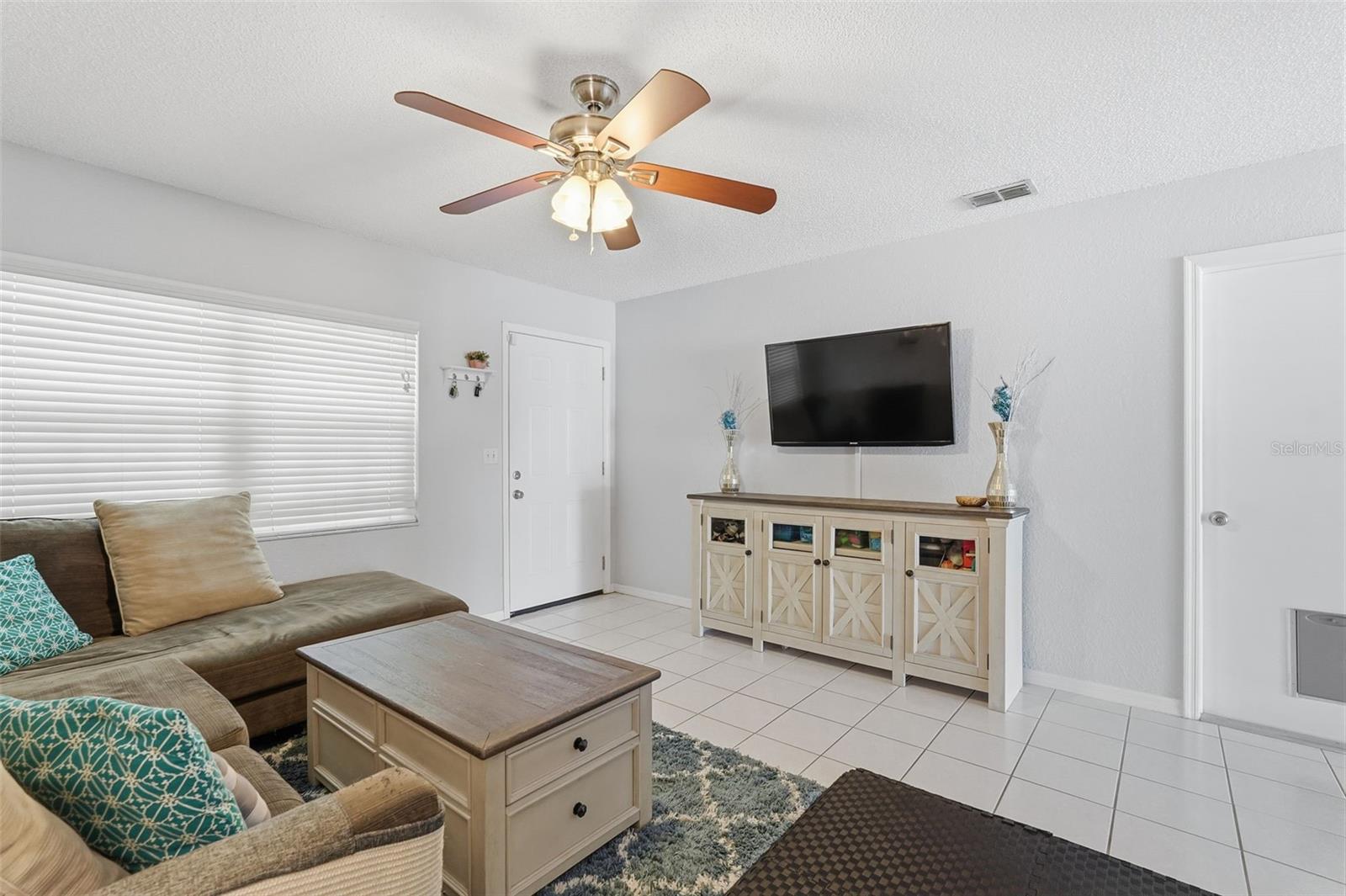 Image 9 of 31 For 7363 62nd Avenue N