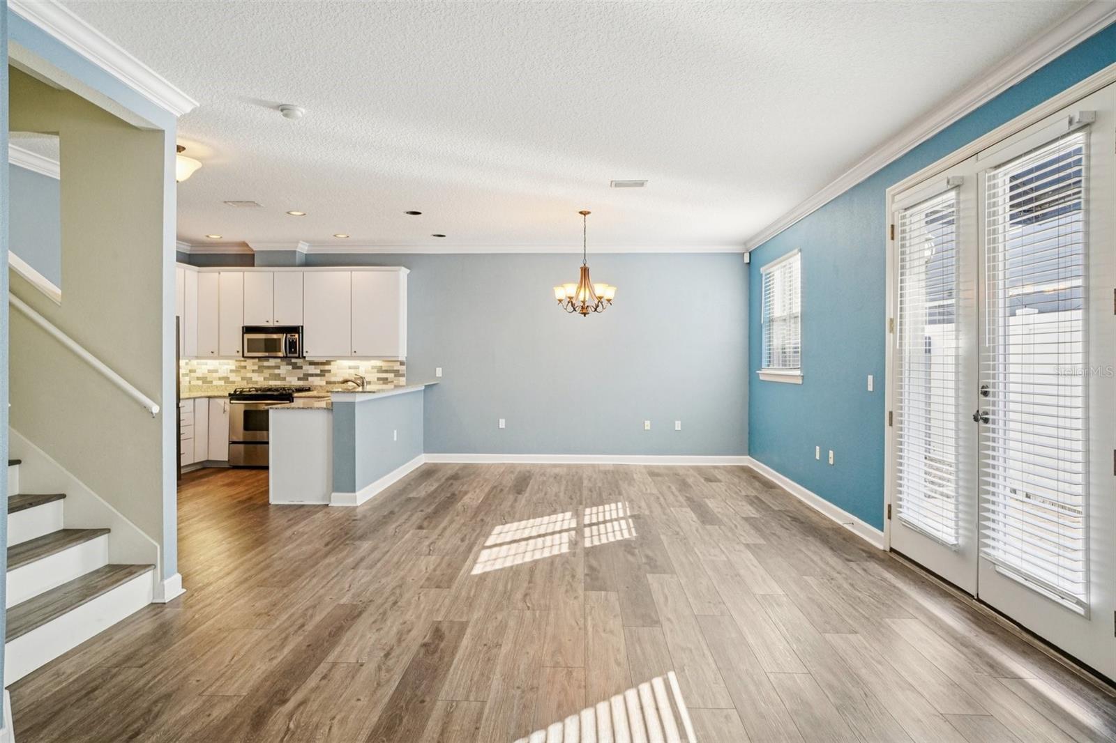 Image 12 of 47 For 502 Albany Avenue 4