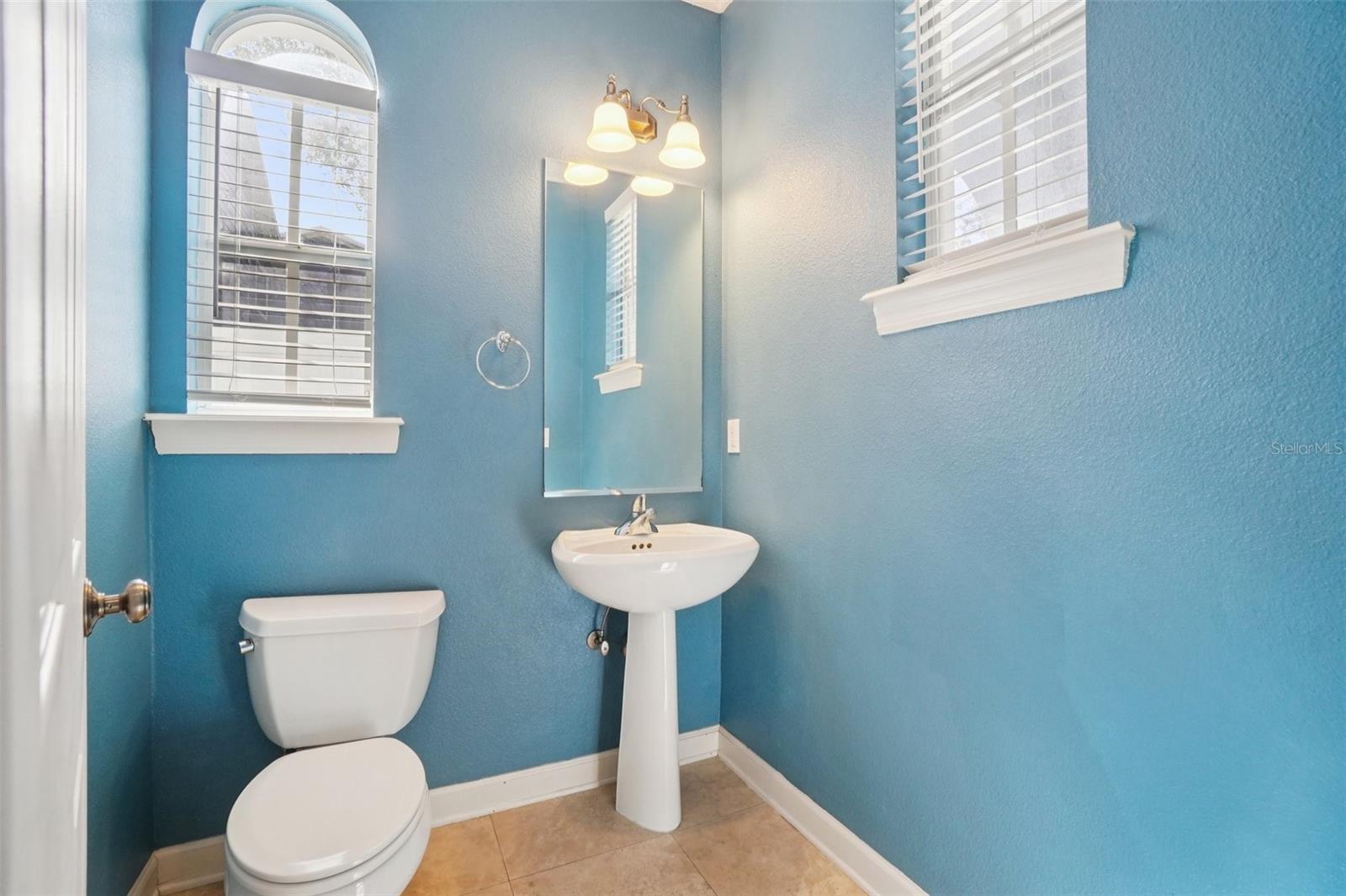 Image 18 of 47 For 502 Albany Avenue 4