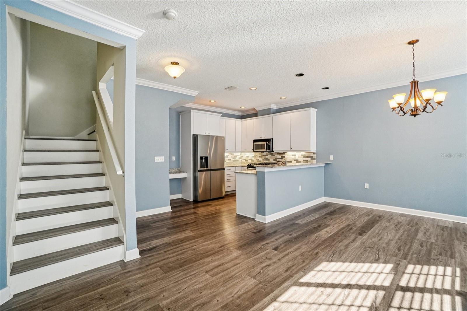 Image 20 of 47 For 502 Albany Avenue 4