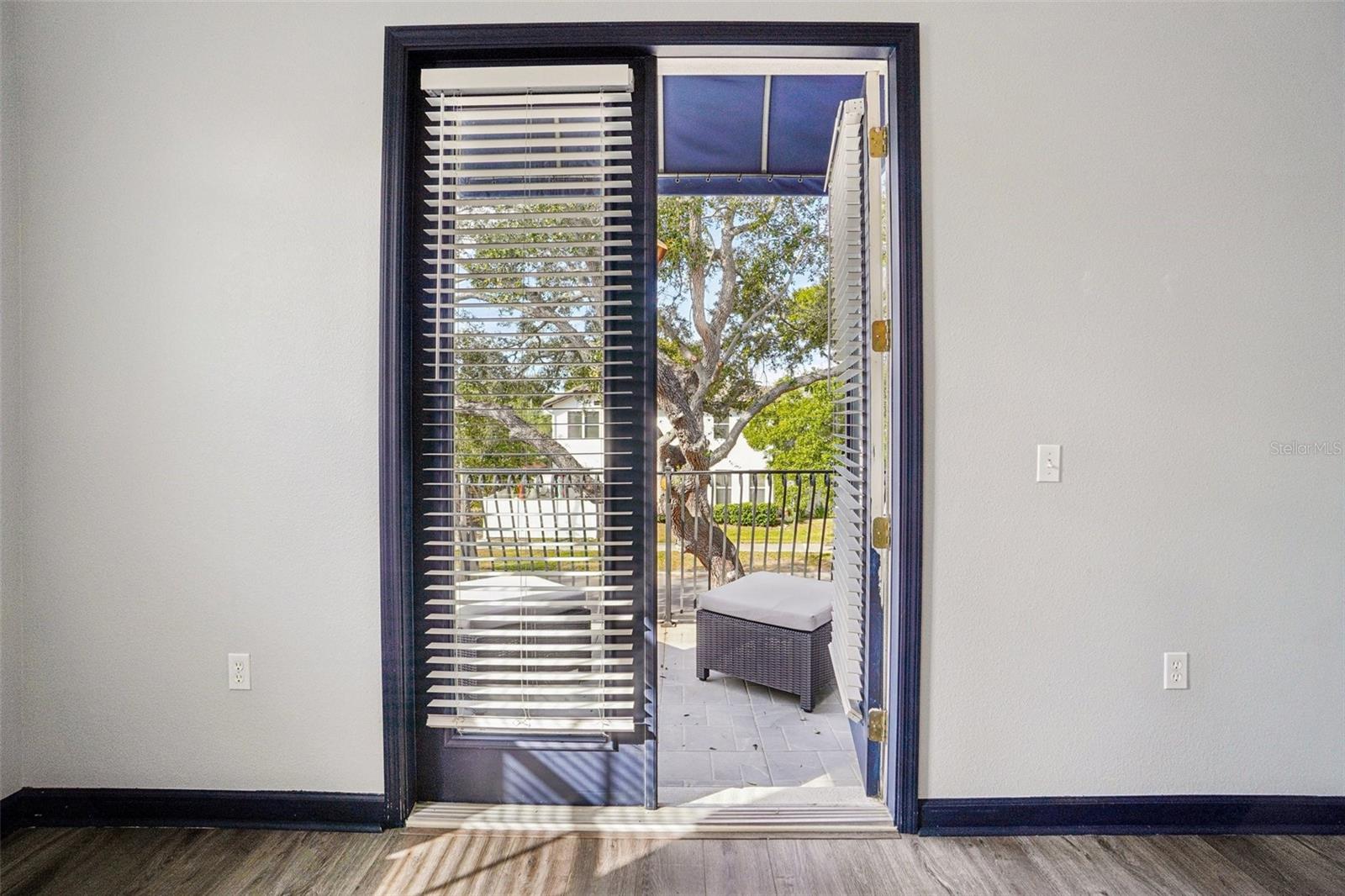 Image 31 of 47 For 502 Albany Avenue 4