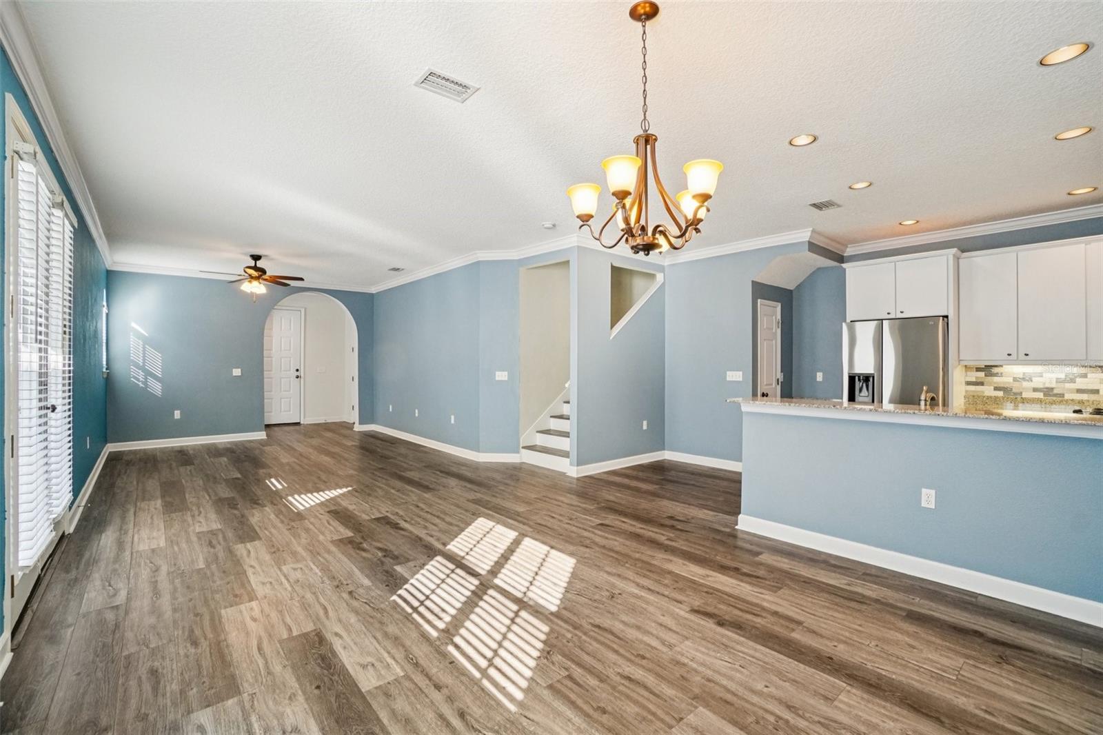 Image 8 of 47 For 502 Albany Avenue 4