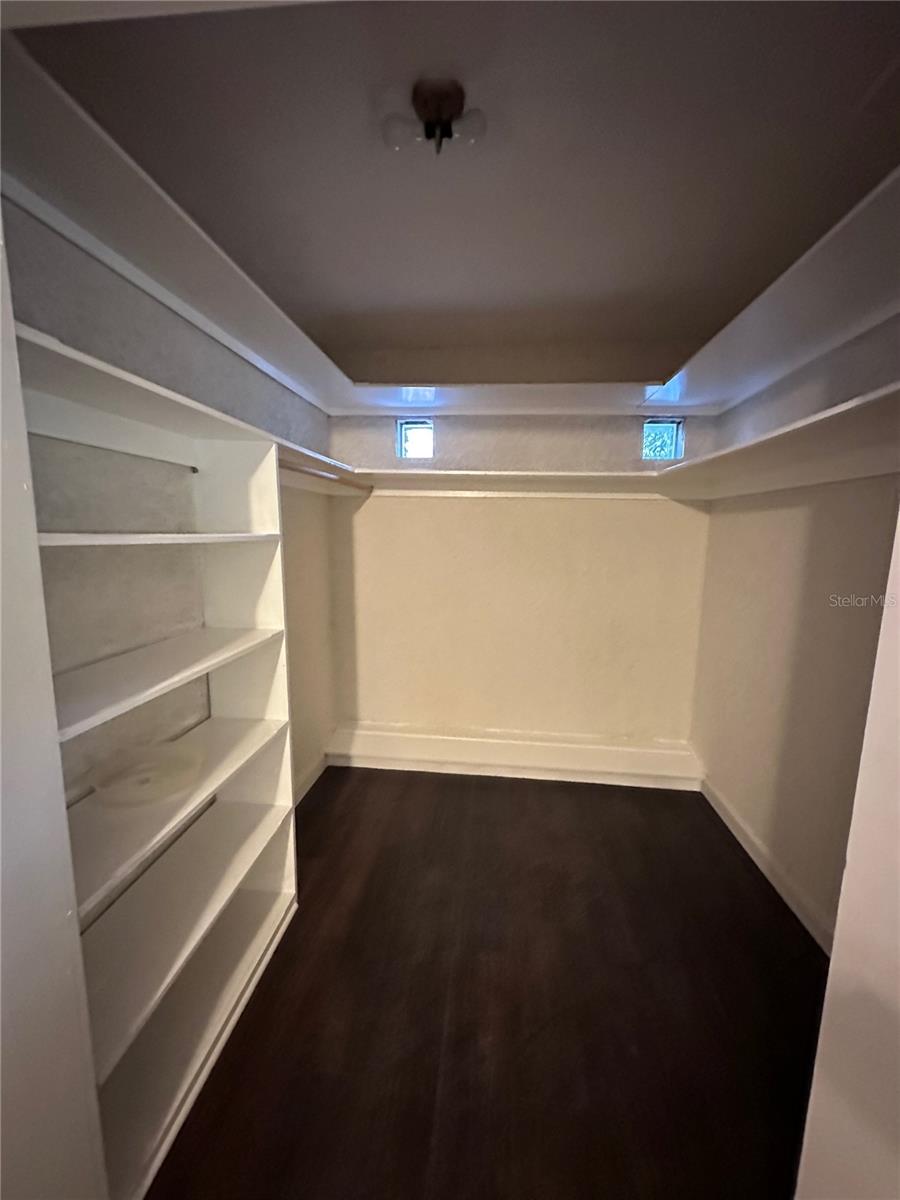 Image 24 of 94 For 5505 16th Avenue S