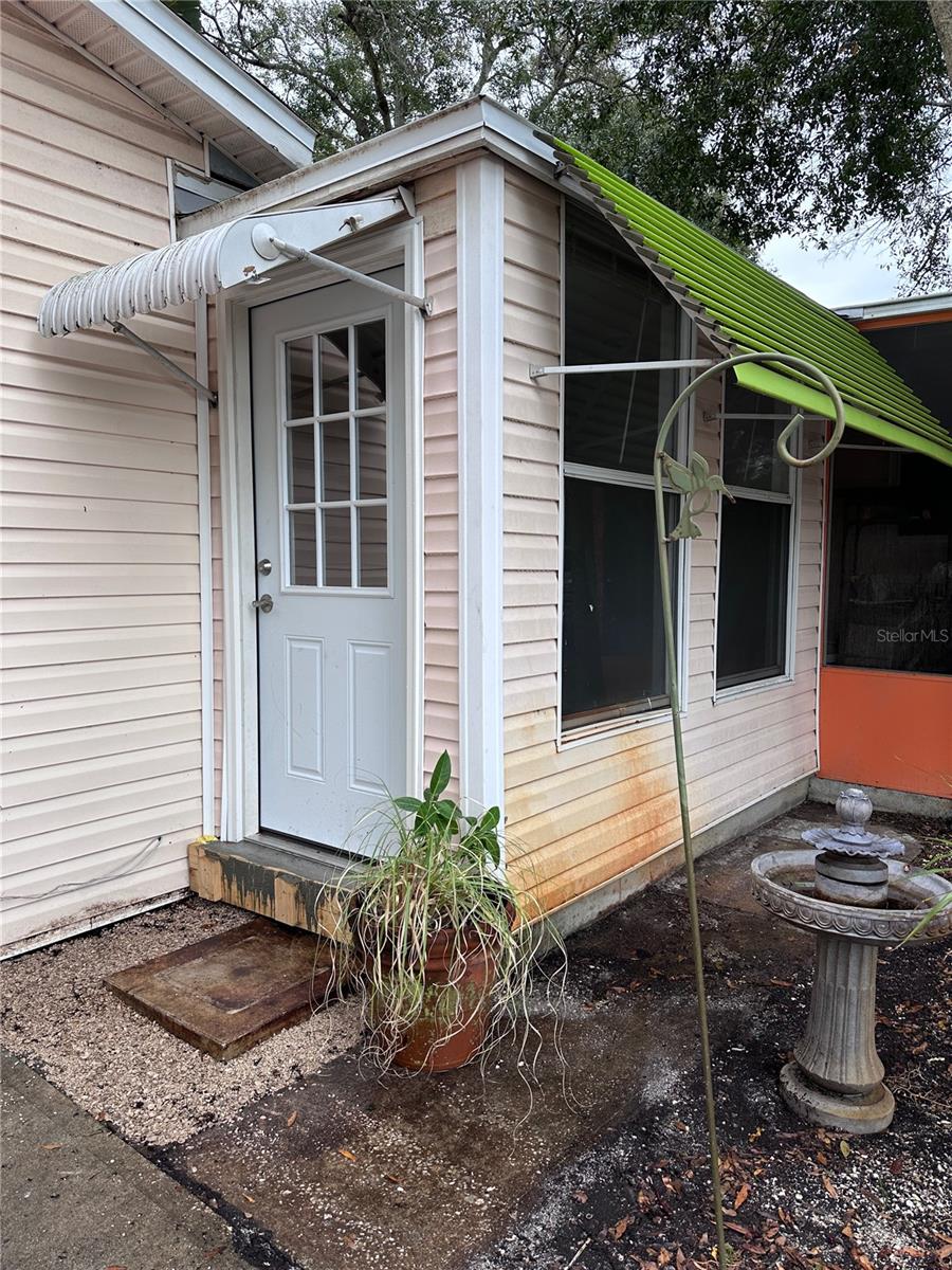 Image 30 of 94 For 5505 16th Avenue S