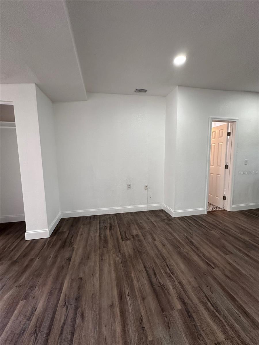 Image 42 of 94 For 5505 16th Avenue S