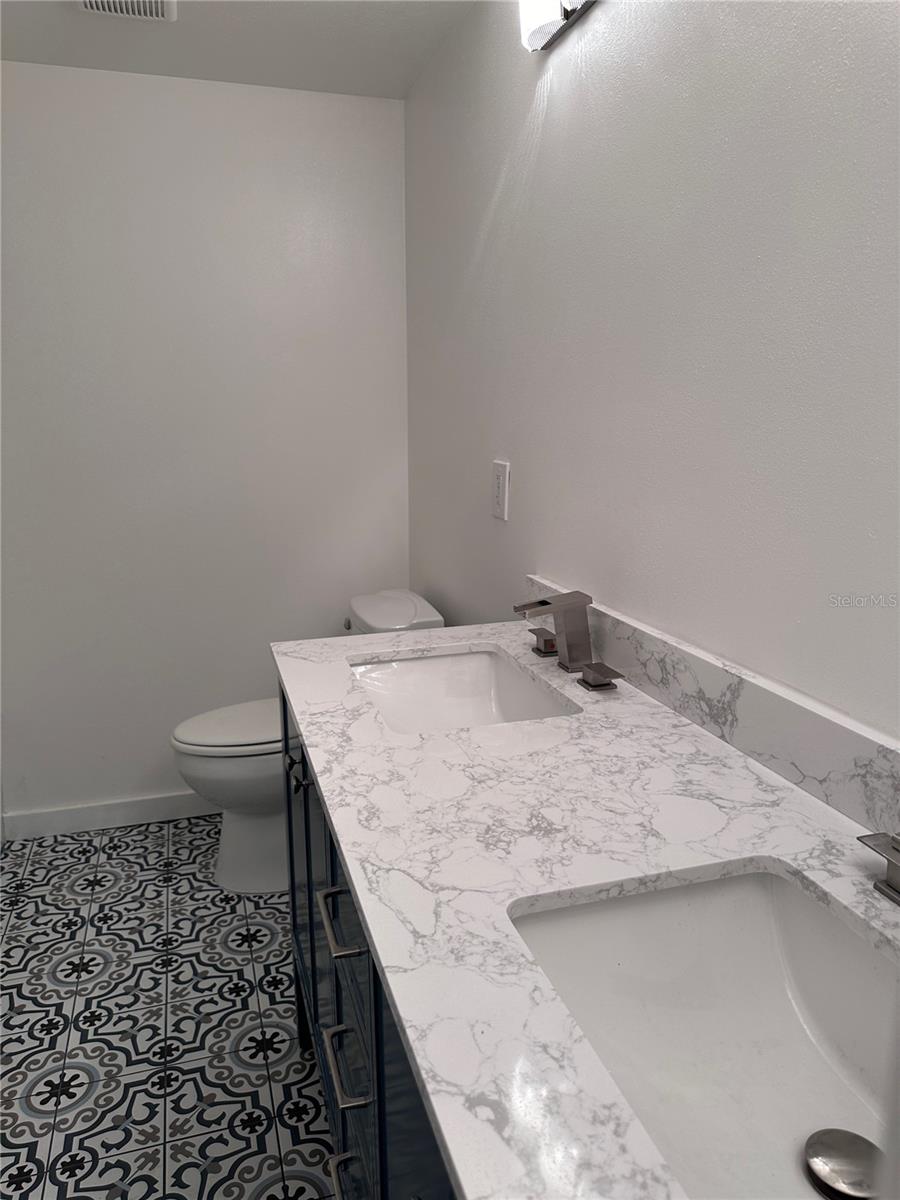 Image 49 of 94 For 5505 16th Avenue S