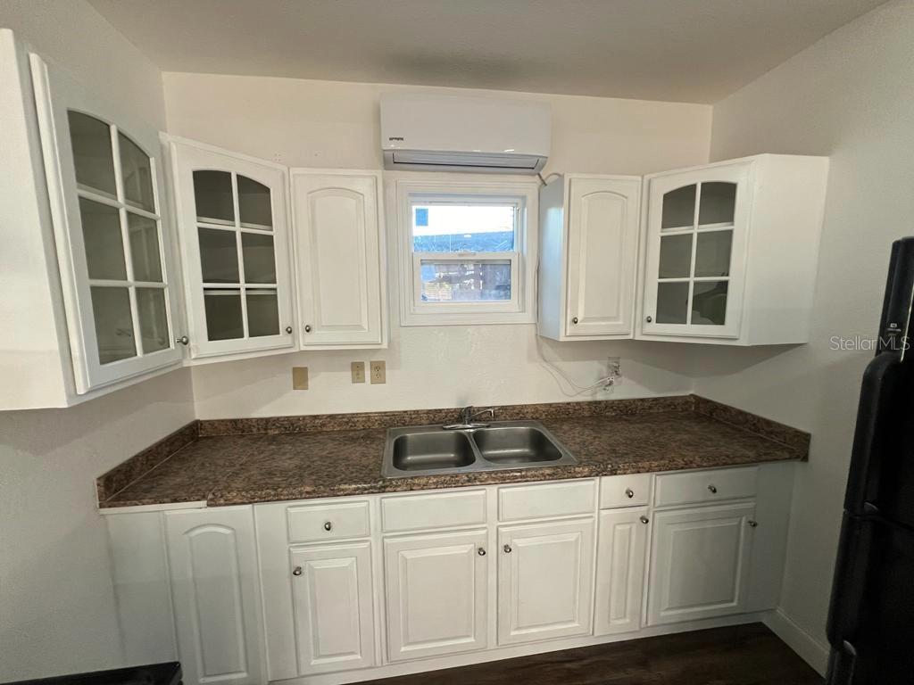 Image 53 of 94 For 5505 16th Avenue S