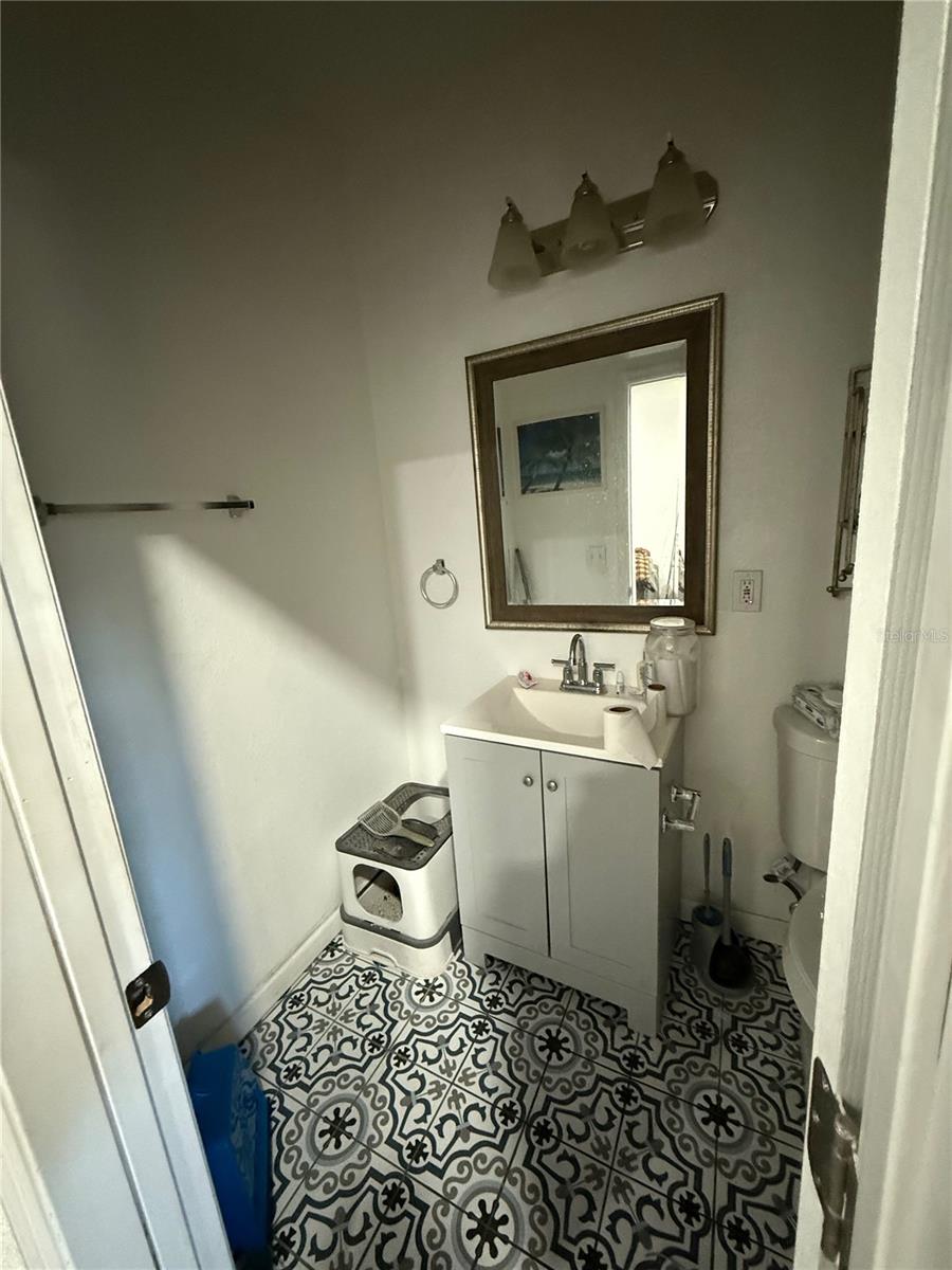 Image 61 of 94 For 5505 16th Avenue S