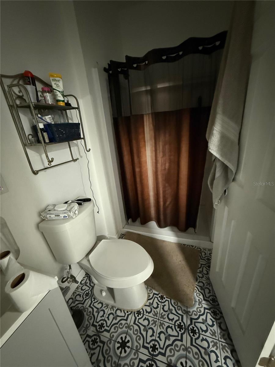 Image 62 of 94 For 5505 16th Avenue S