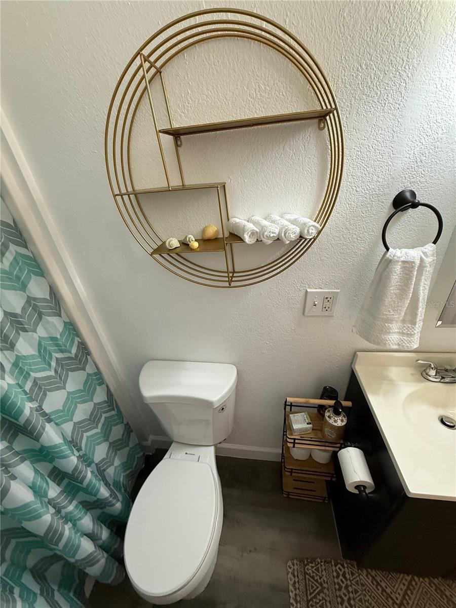 Image 71 of 94 For 5505 16th Avenue S