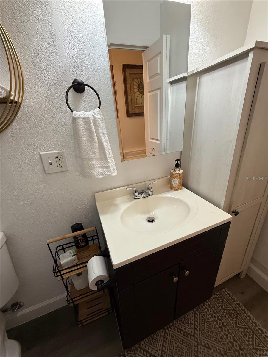 Image 74 of 94 For 5505 16th Avenue S