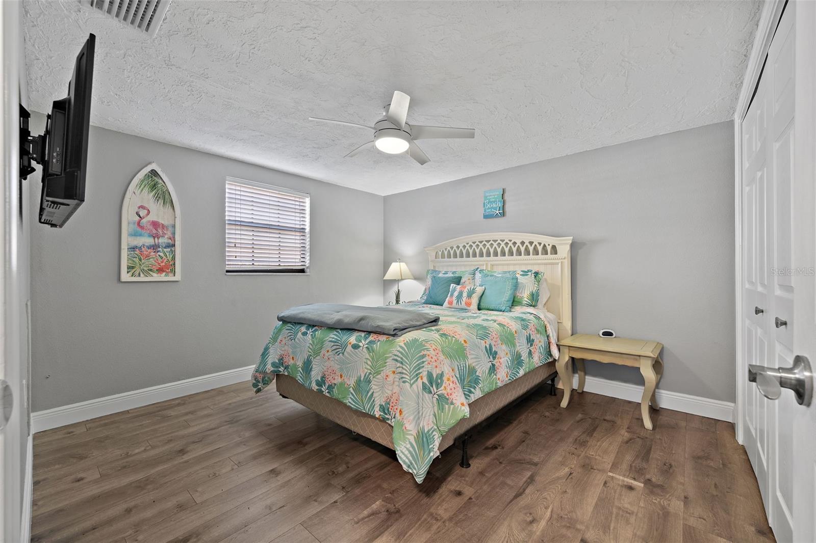 Listing photo id 22 for 5702 Riddle Road