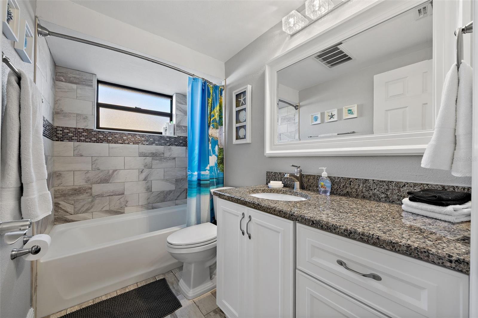 Listing photo id 24 for 5702 Riddle Road