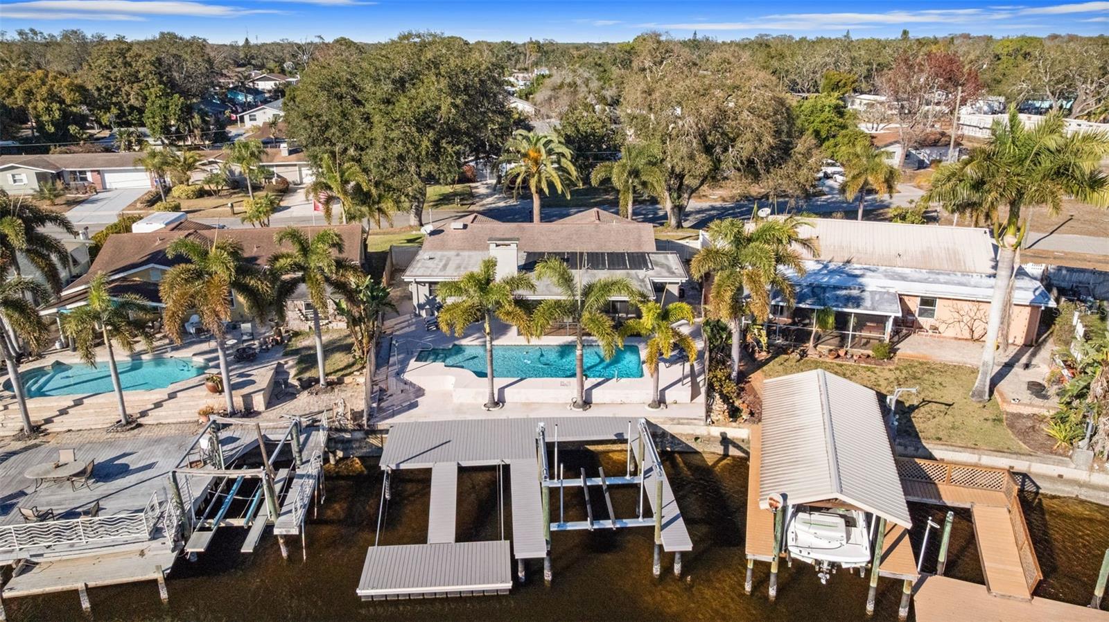 Listing photo id 35 for 5702 Riddle Road