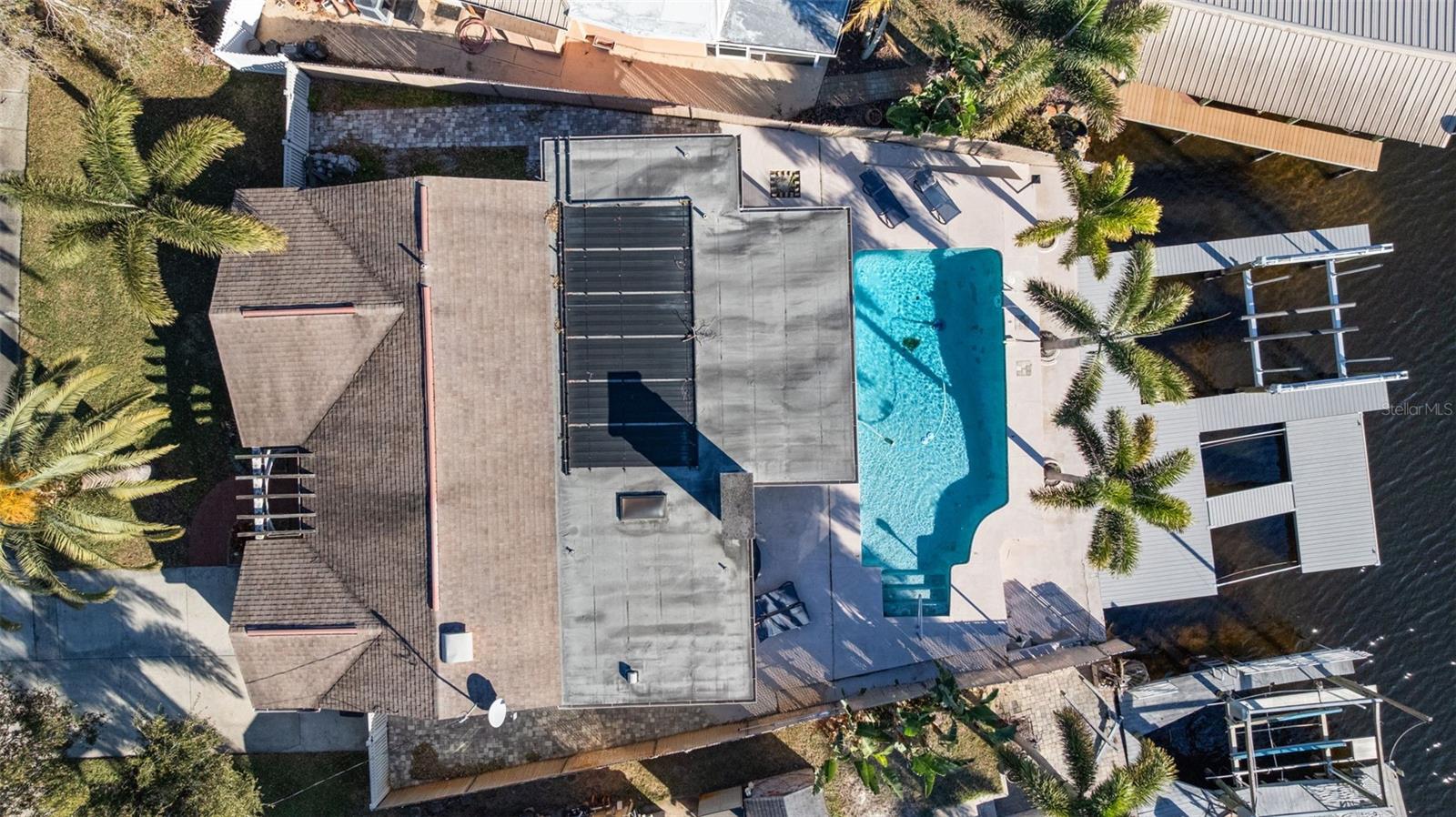 Listing photo id 44 for 5702 Riddle Road