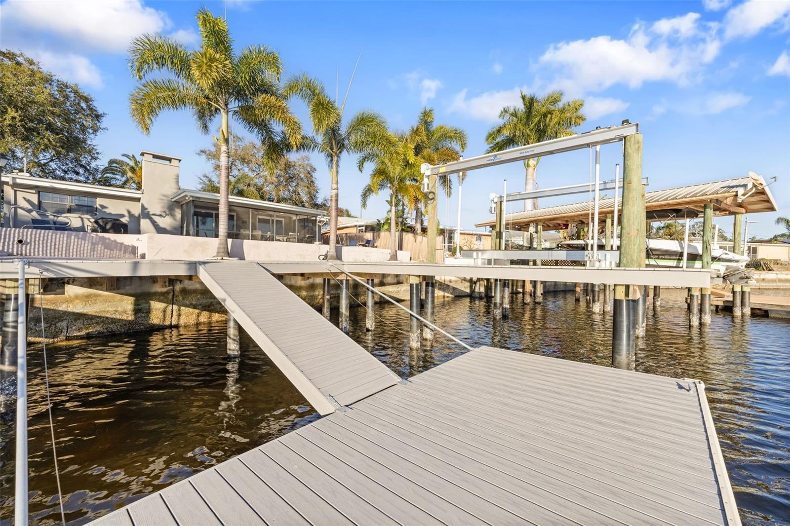 Listing photo id 47 for 5702 Riddle Road