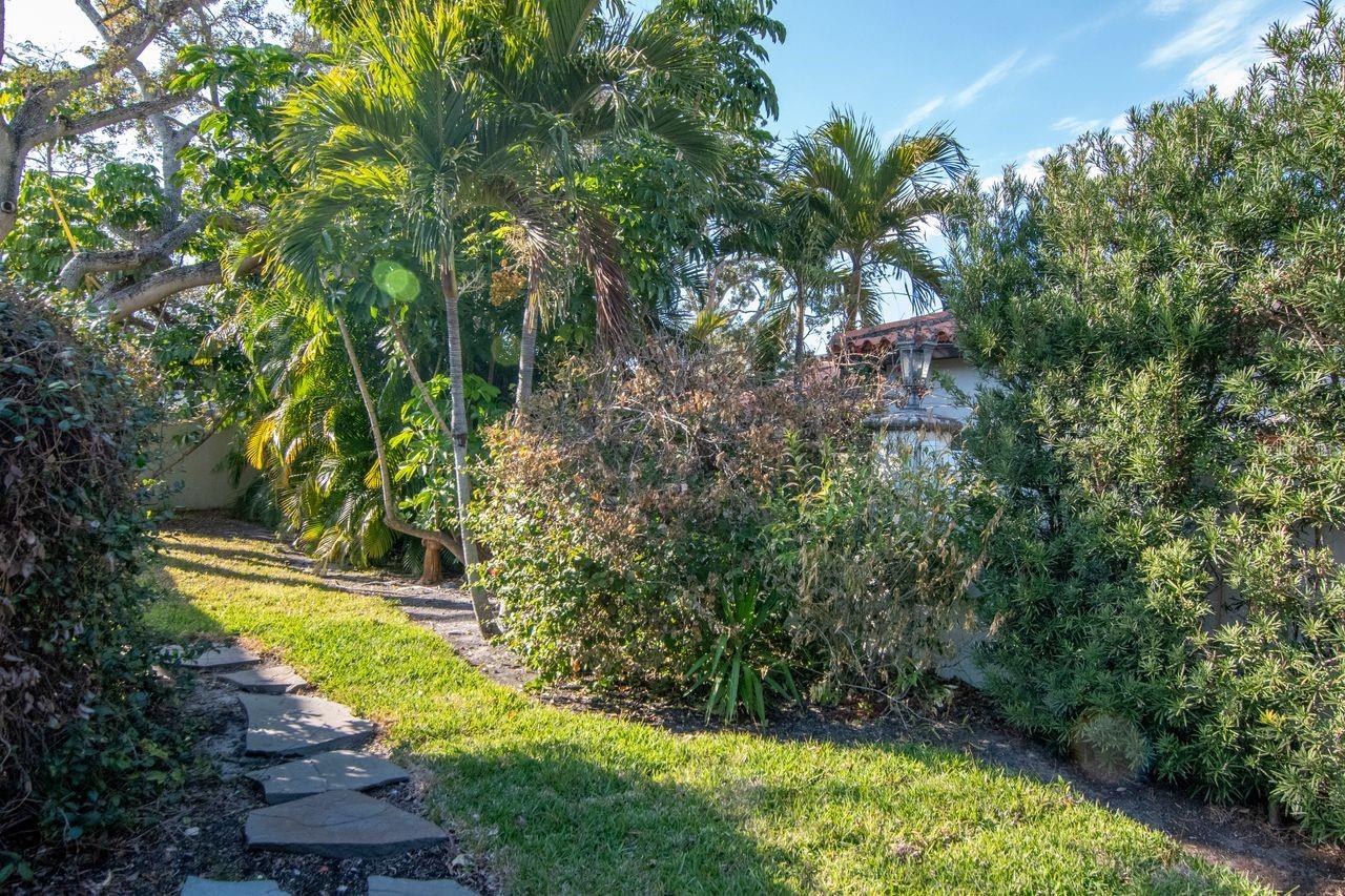 Image 42 of 53 For 4715 San Jose Street