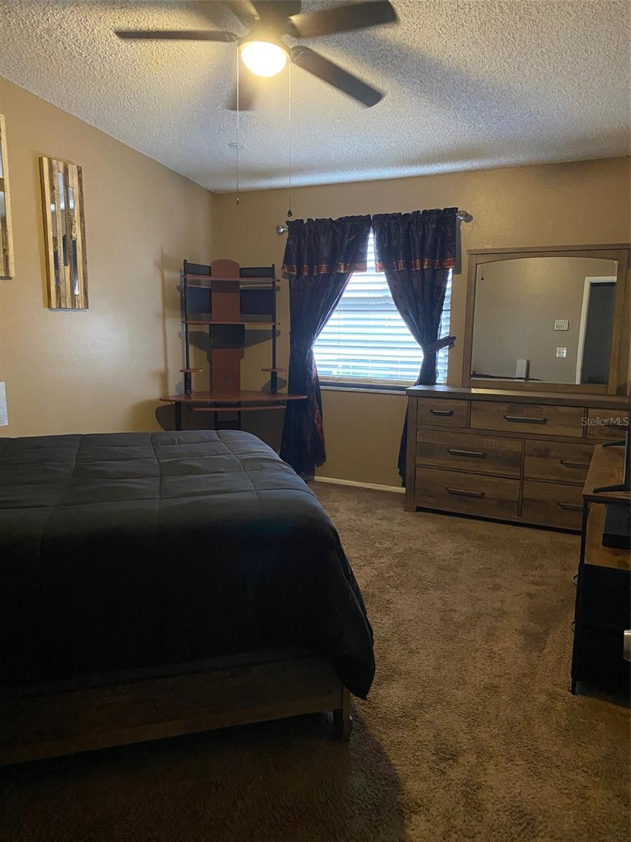 Image 11 of 19 For 12522 Castle Hill Drive