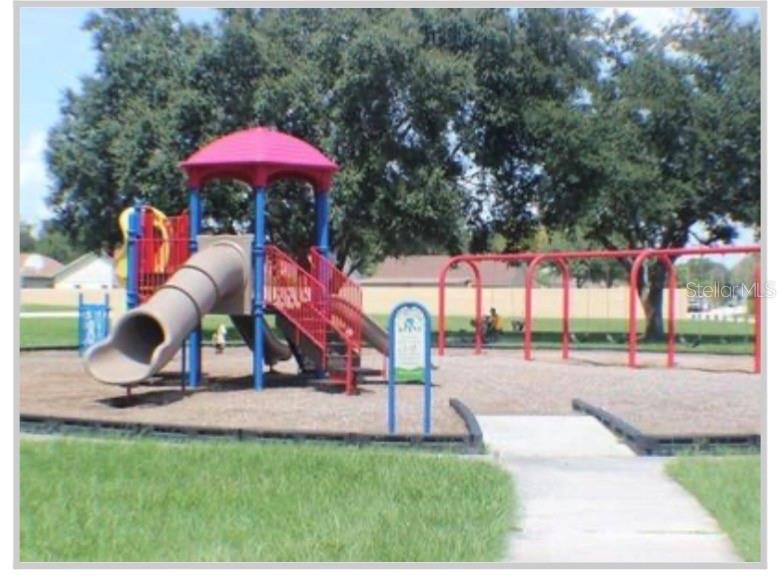 Image 17 of 19 For 12522 Castle Hill Drive