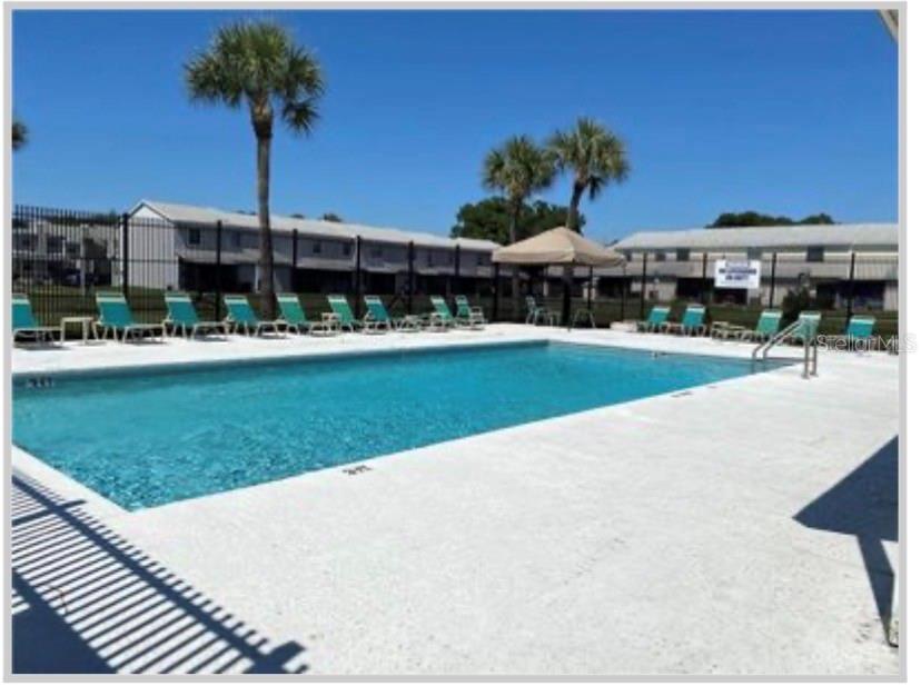 Image 18 of 19 For 12522 Castle Hill Drive