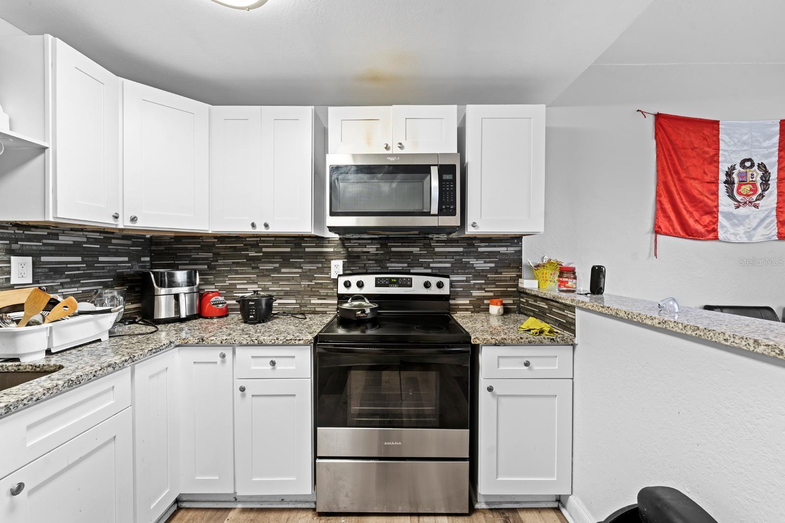 Image 11 of 25 For 4204 Marguerite Street