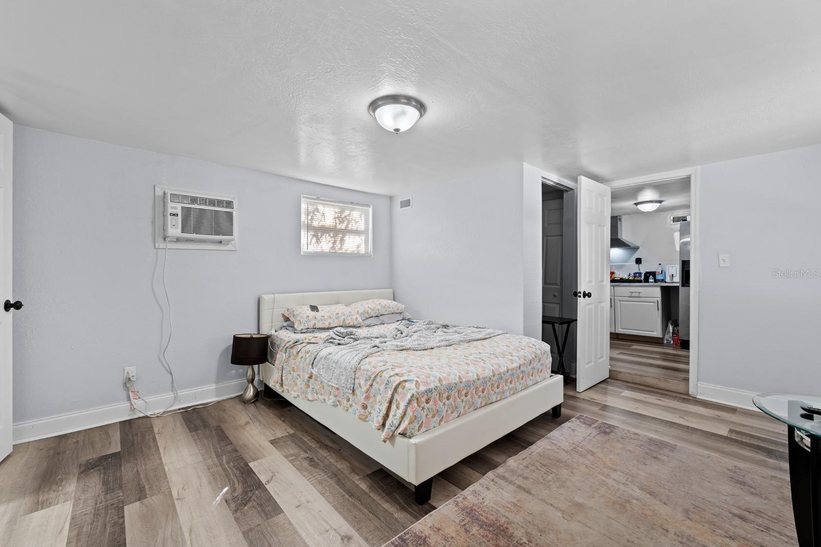 Image 16 of 25 For 4204 Marguerite Street