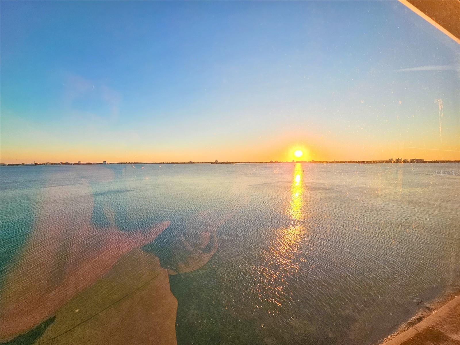 Image 15 of 45 For 6020 Shore Boulevard S 701