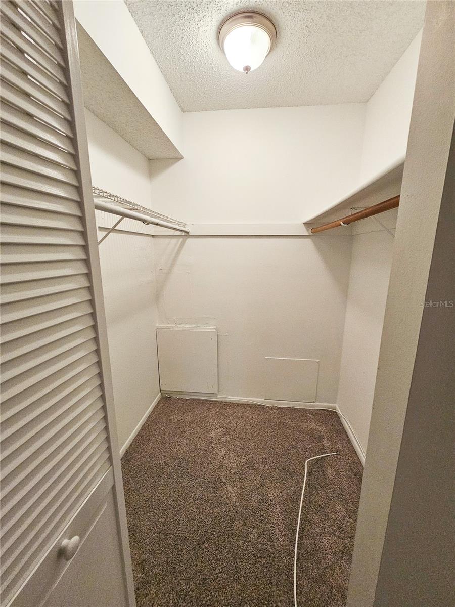 Image 25 of 45 For 6020 Shore Boulevard S 701