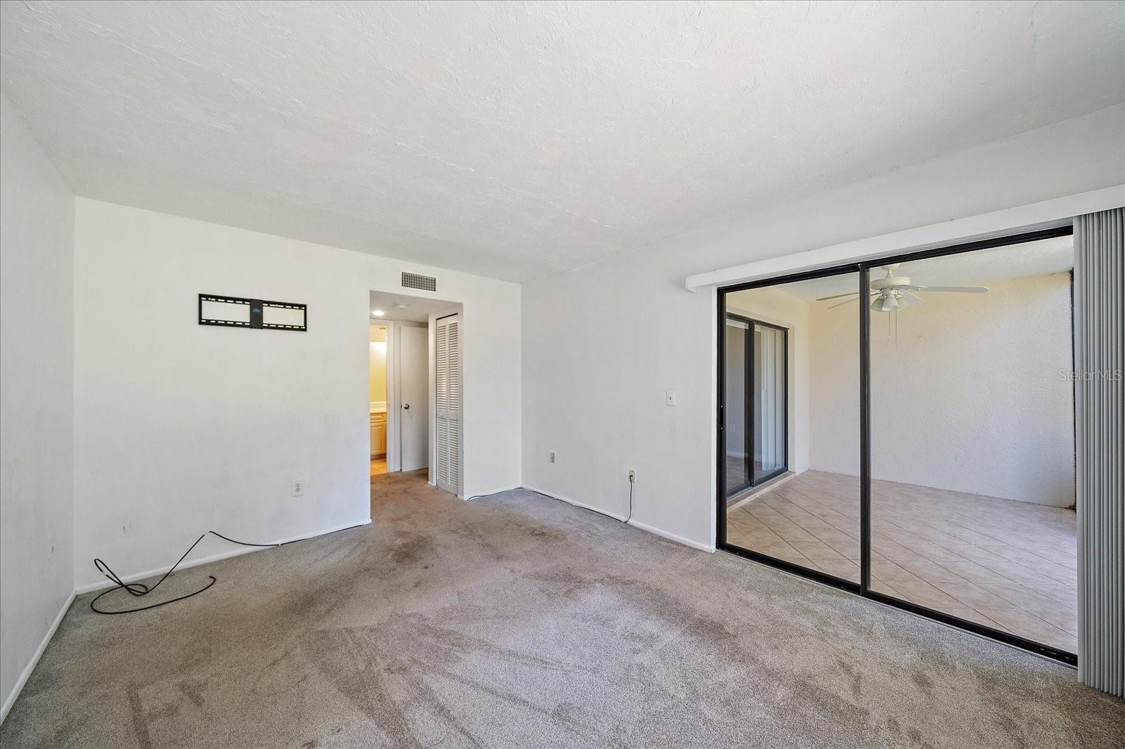 Image 15 of 27 For 7742 Eagle Creek Drive 7524