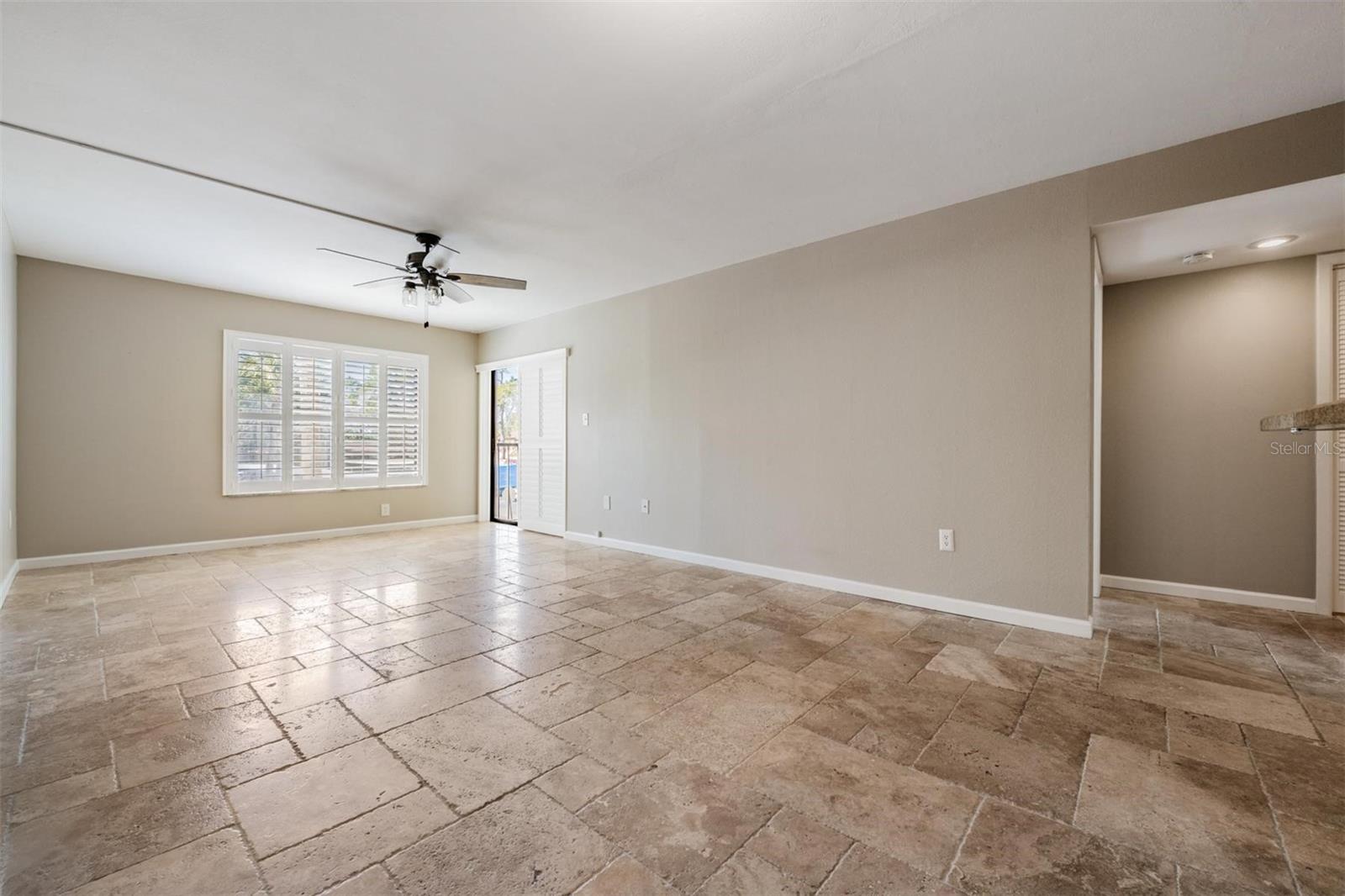 Image 16 of 46 For 13602 Village Drive 1204