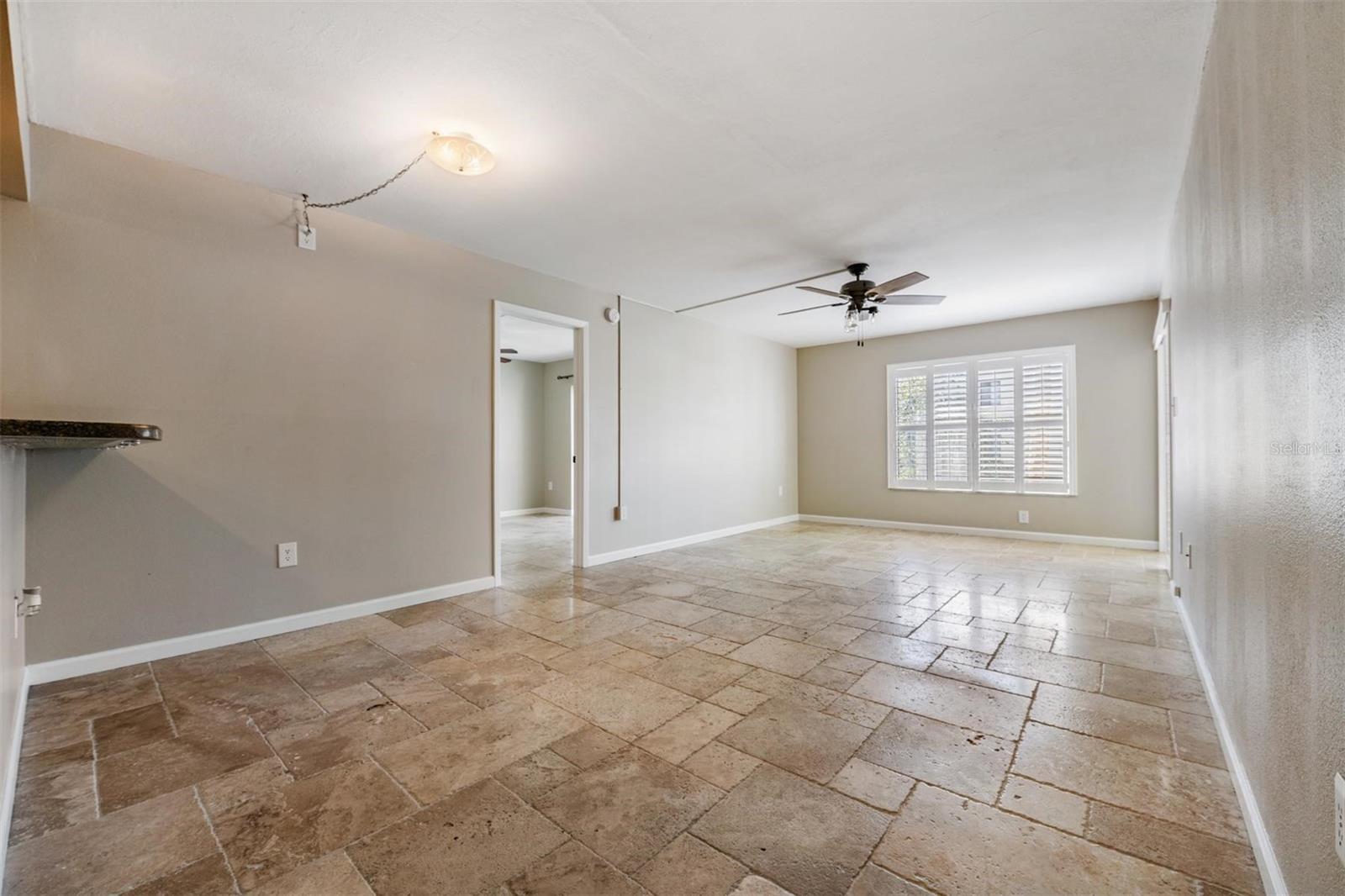 Image 19 of 46 For 13602 Village Drive 1204