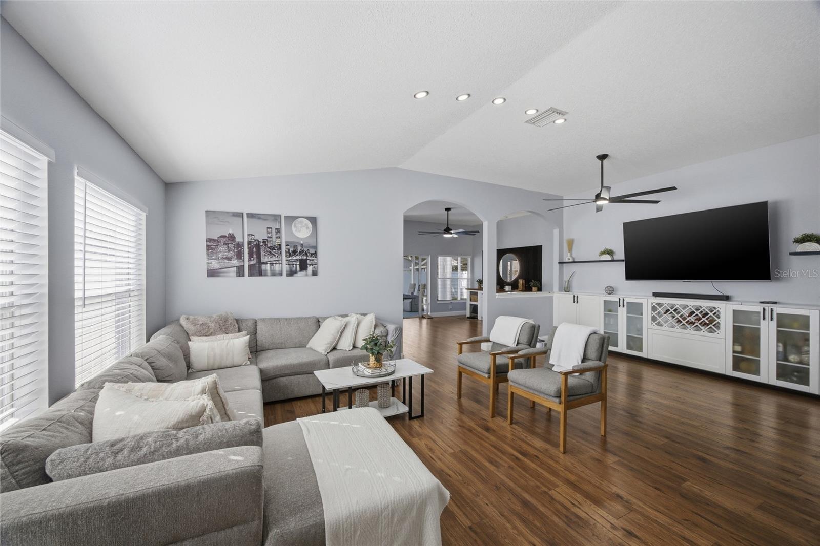 Image 5 of 34 For 7206 Hamilton Park Boulevard